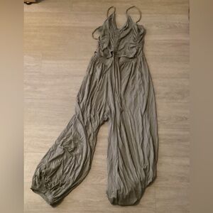 Free People Beach Women’s Large Green Jumpsuit